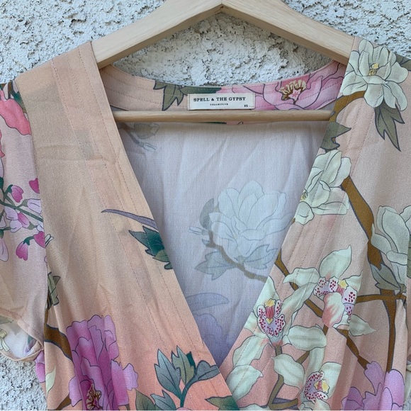 Spell & The Gypsy - Lili Maxi Dress in Lilac - Picture 4 of 5